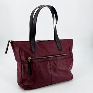 Fossil Burgundy Leather Tap Zip Casual Travel Tote Bag OS
Gently used